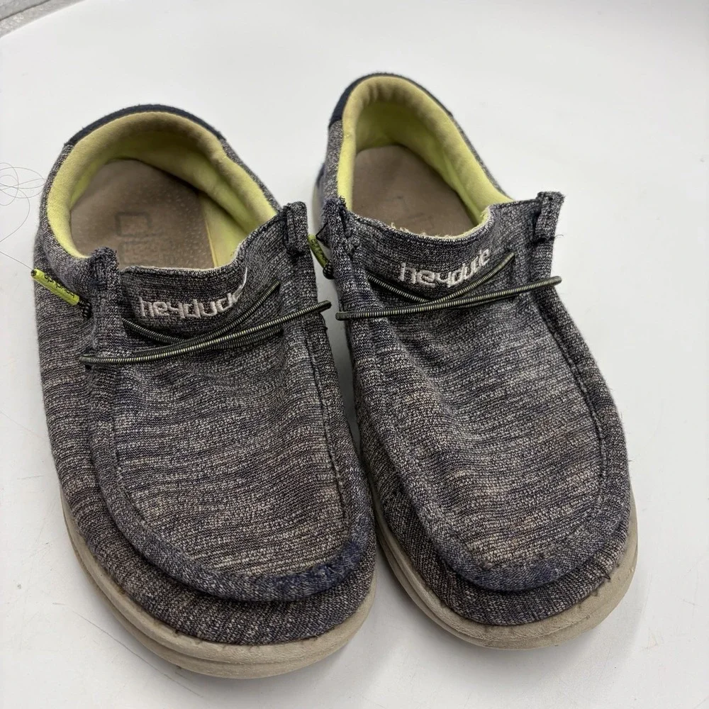 Hey Dude Boy Shoes Youth Y3-L4 Wally Gray Stretch Slip On Loafer Casual School
